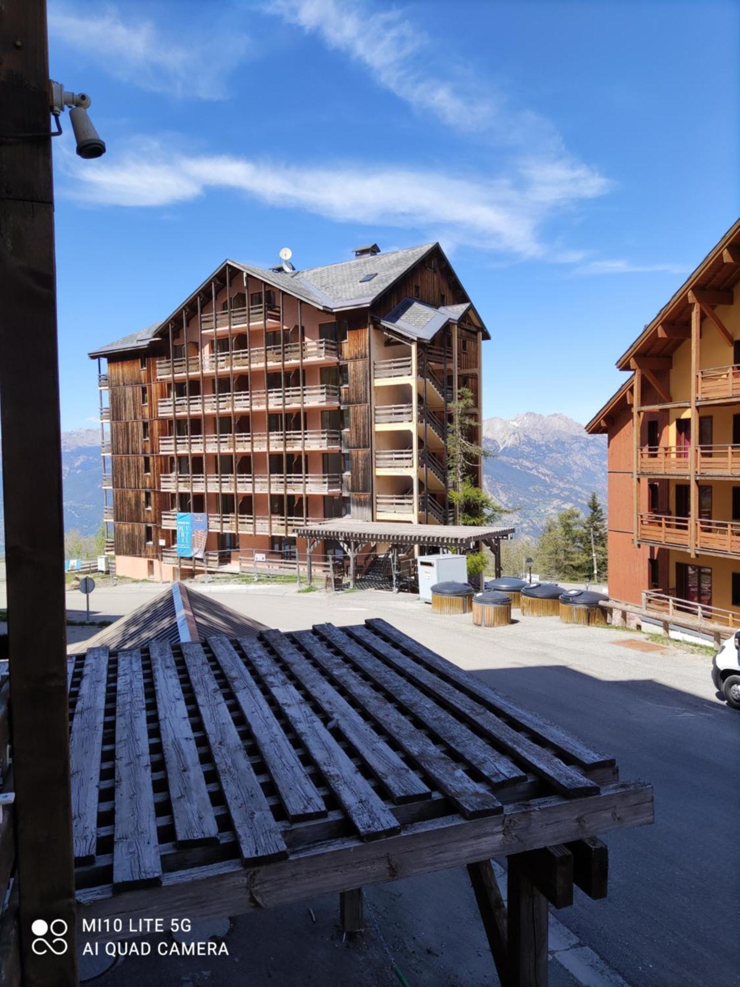 Altair Jolie T2 Confortable Skis Aux Pieds Apartment *